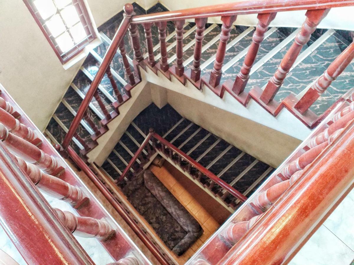 Ginza Rest Kandy Tennekumbura Екстериор снимка