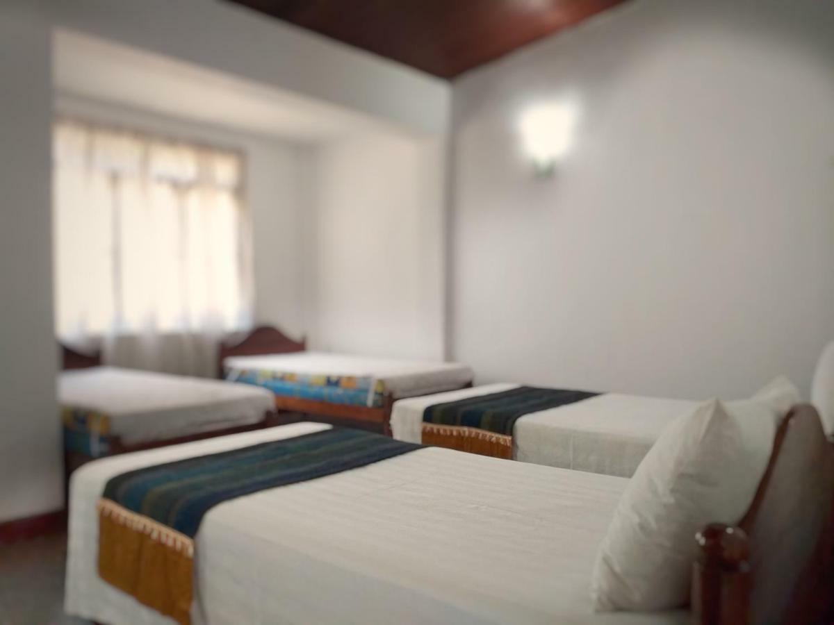 Ginza Rest Kandy Tennekumbura Екстериор снимка